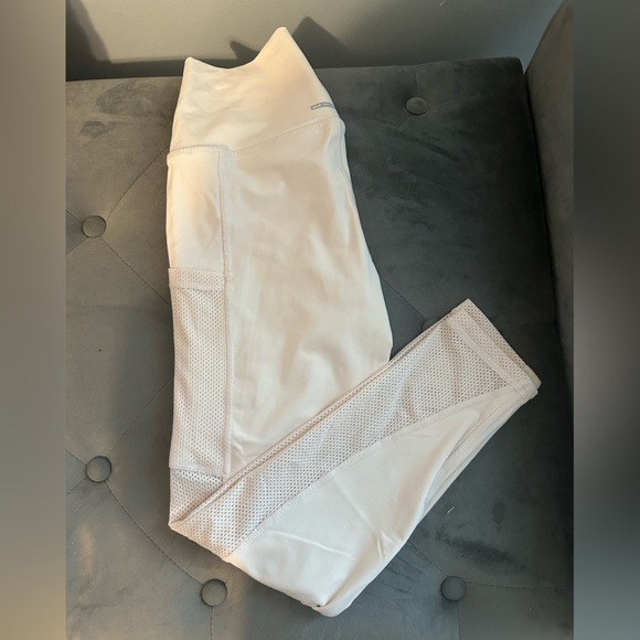 Aerie Chill Play Move Leggings - Picture 5 of 5